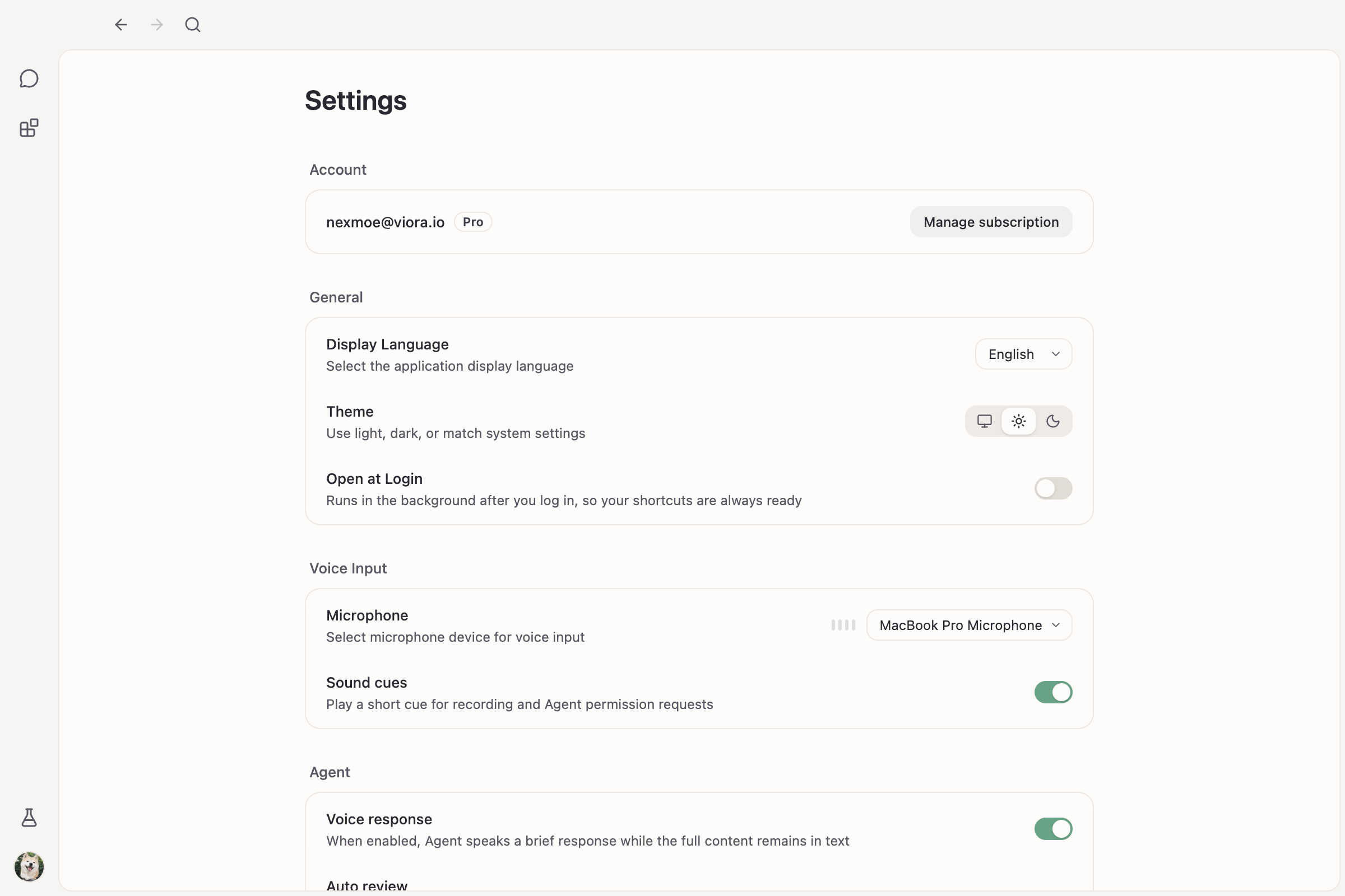 Settings screenshot, Light theme, English